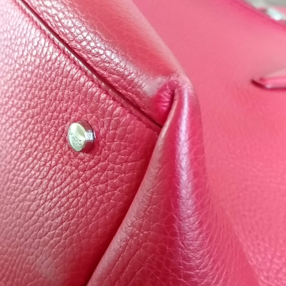 Tod's Joy Tote ❤️❤️ - Picture 13 of 17